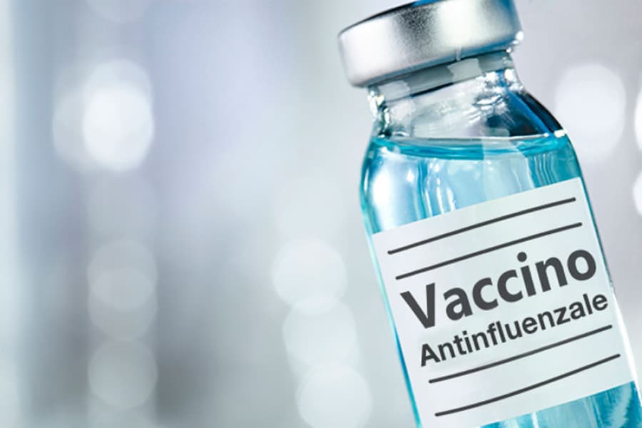 Vaccini antiinfluenzali 2020, parlano i medici di base e i farmacisti- le dosi sono insufficienti o introvabili