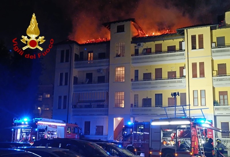incendio via monti 38 corsico